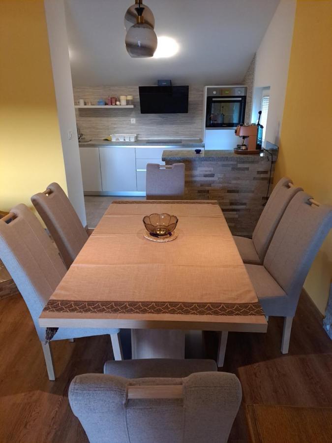Apartman Vidas Palit Zewnętrze zdjęcie