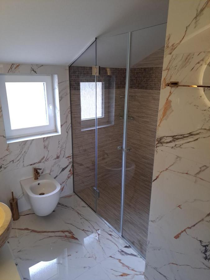 Apartman Vidas Palit Zewnętrze zdjęcie