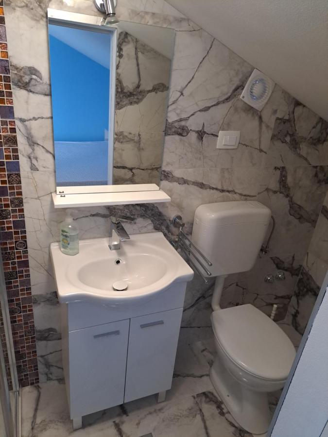Apartman Vidas Palit Zewnętrze zdjęcie